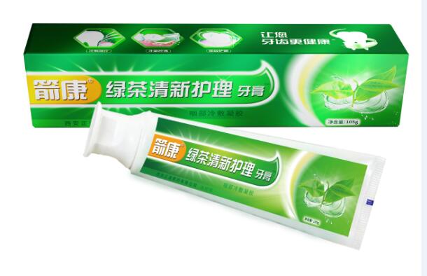 绿茶清新护理牙膏